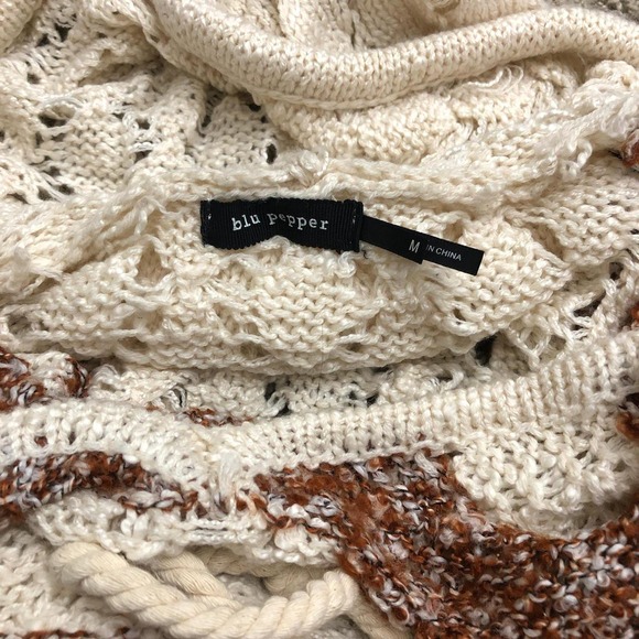 Women’s Orange and White Knit Hooded Sweater - Picture 4 of 4